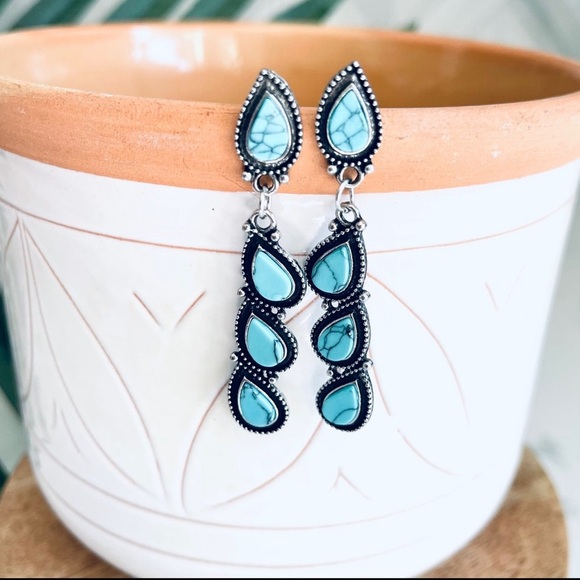 2/$30🌵 Teardrop Turquoise Stone Earrings Silver Southwestern Jewelry NEW Boho - Picture 8 of 10